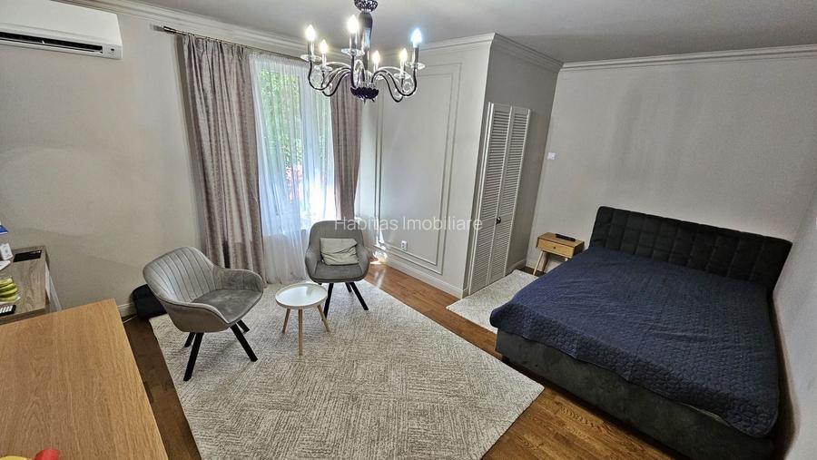 Apartament modern in vila, curte proprie, garaj, Centru - 7