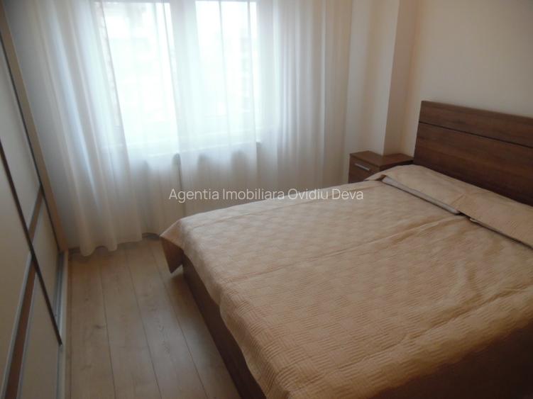 Inchiriez apartament 2 camere decomandat in Deva, zona Casa de Pensii, renovat - 10