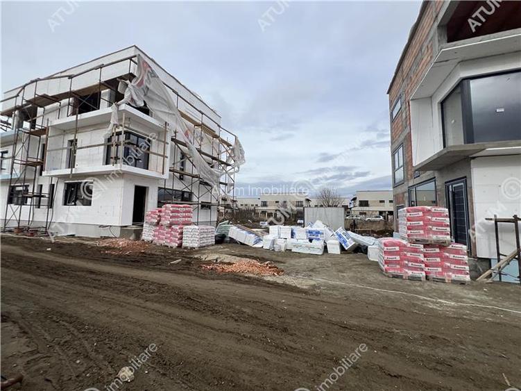 Casa intabulata cu 4 camere 3 bai si teren de 214 mp zona Triajului - 2