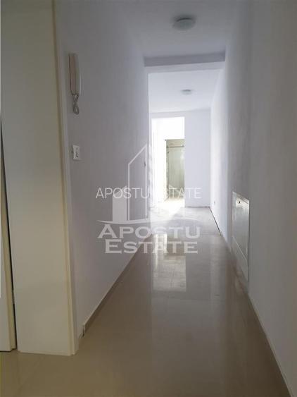 Apartamente cu 3 camere, disponibilitate la fiecare etaj, zona Giroc - 6