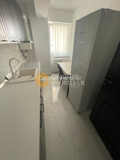 3 camere Decomandat - loc parcare - boxa - mobilat - INTABULAT - 2