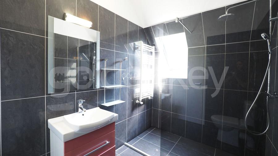 Vilă cu 7 camere si piscina exclusiva langa British School - 27