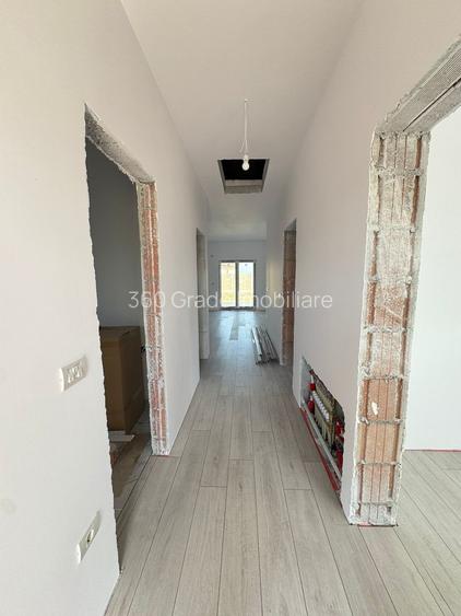 Duplex pe parter 67 utili / 300 teren La asfalt - 11