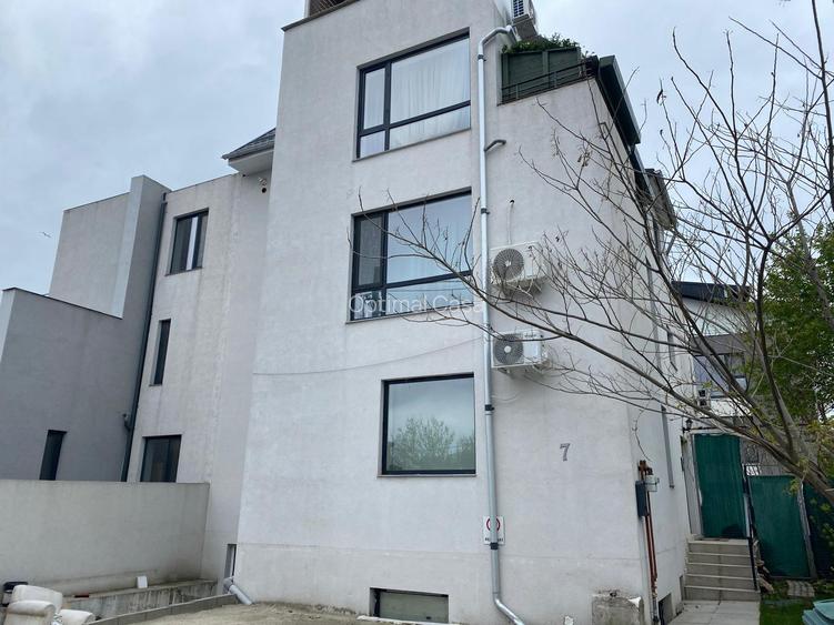 Baneasa(Biharia),3 camere parter ,curte proprie,langa Scoala Mea - 8