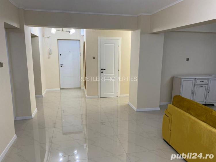 Apartament superb Bld Decebal - 5