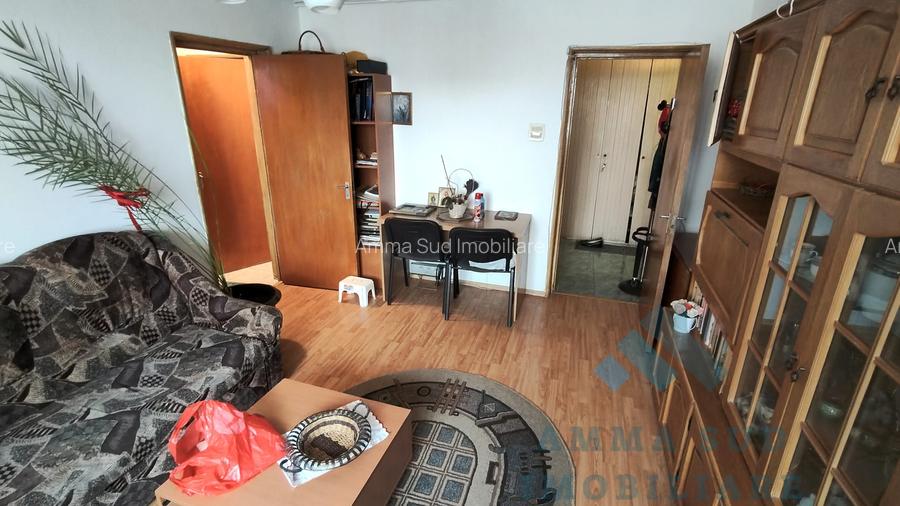 Apartament 3 camere - 64.5 mp utili - Sect. 3 - Ozana / Ciucea - 2