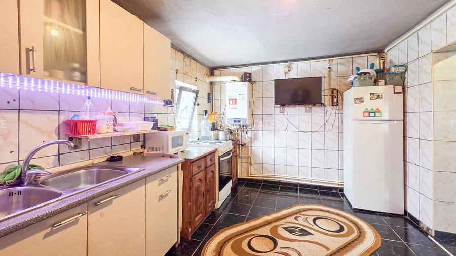 Ghencea – Casă individuală cu mare potențial, poziție excelentă ! - 10