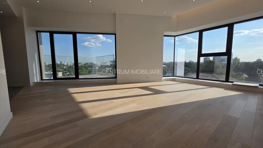 3 camere The ONE - 2