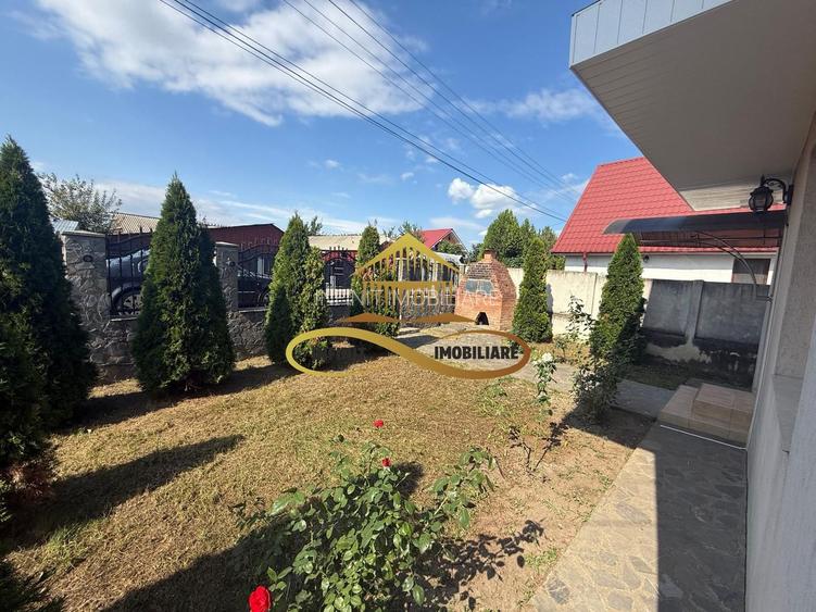 Casa de vanzare in Bacau Saucesti spatioasă cu etaj separat - 26