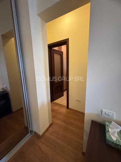 Vând apartament  4  camere vedere la mare - 12