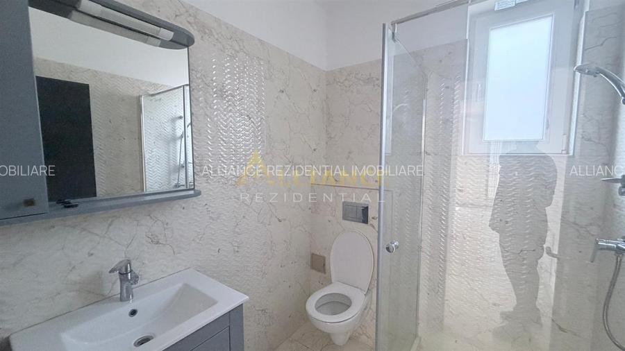 Casa Individuala - 3 camere, 2 bai, pompa de caldura, panouri solare - 5