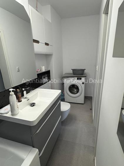 Vand apartament 2 camere decomandat in Deva, Bld. I. Maniu, et 3, mobilat - 6
