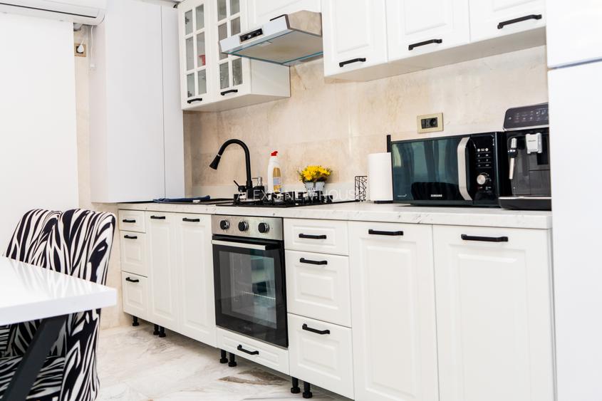 Rafinament la înălțime – Apartament Premium cu Piscină, (Parcare inclusa)(AXV28) - 5