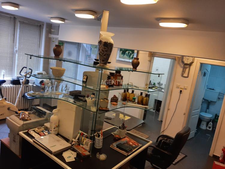 1Mai-Bulevardul Maresal Averescu-stradal-Vad comercial. - 13