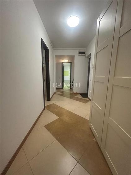 2 camere 68 mp, etaj 3 bloc Iasicom zona Podul de Fier - 12