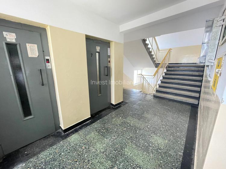 Garsoniera-30mp-etaj intermediar-Podul de Piatra - 7