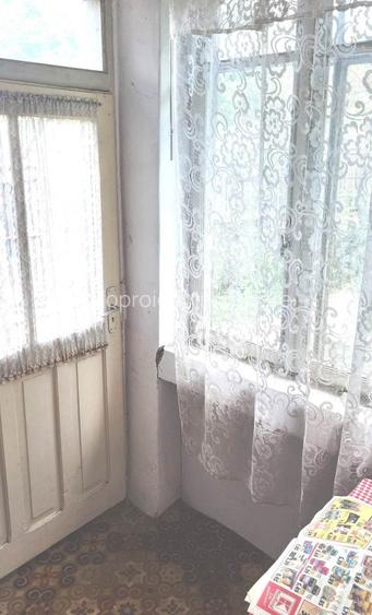 Casă cu 3 camere, garaj și anexe, teren 540 mp, zonă liniștită, fără trafic - 7