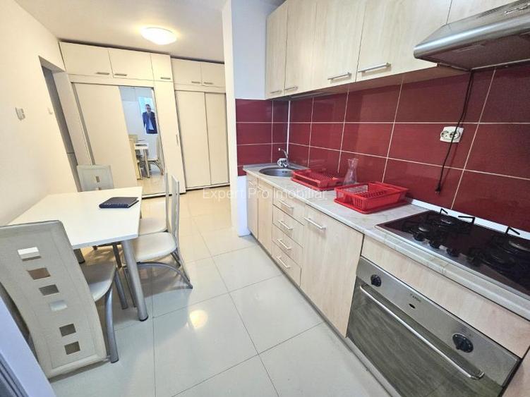 Gorjului Piata Politie Et.2 din 4 Dec Mobilat Utilat Parcare Merita Vazut - 7