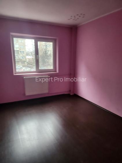 Militari Uverturii -Aragonitului bloc 1985 et.1 decomandat 2 bai Liber - 5