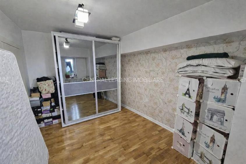 Unirii Piata Alba Iulia - 3