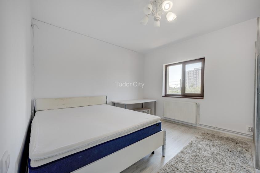 O proprietate imobiliară deosebită, formată din casă și mult teren! - 20