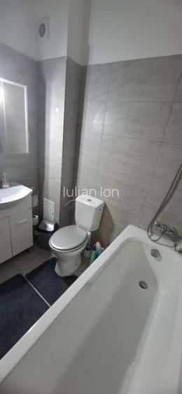 Inchiriez apartament cu 2 camere, decomandat, in zona Prelungirea Ghencea - 7