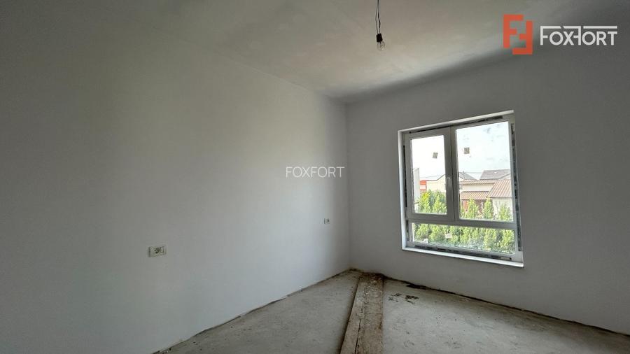 Duplex 5 camere spatios, cu 3 locuri de parcare - Dumbravita - 10