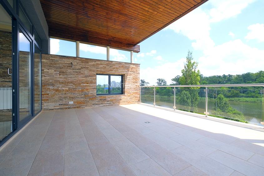 CORBEANCA, langa lac si padure, vila D+P+E exceptionala cu piscina - 5