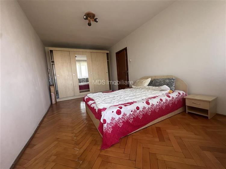 3 camere 65 mp utili la etaj intermediar, mobilat si utilat - 3