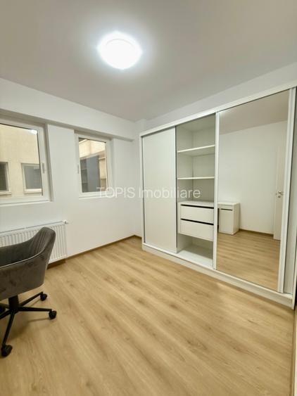 Unirii  - 13 Septembrie / Casa Poporului / Hotel JW Marriott / 4 camere - 20