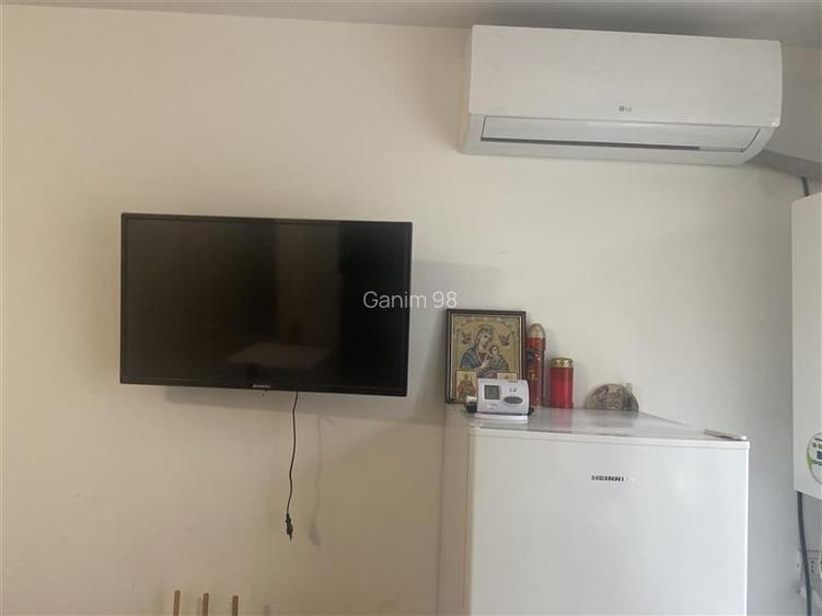 Garsoniera, zona cartier Gara , et 1 4 , imbunatatita , mobilata , centrala term - 7