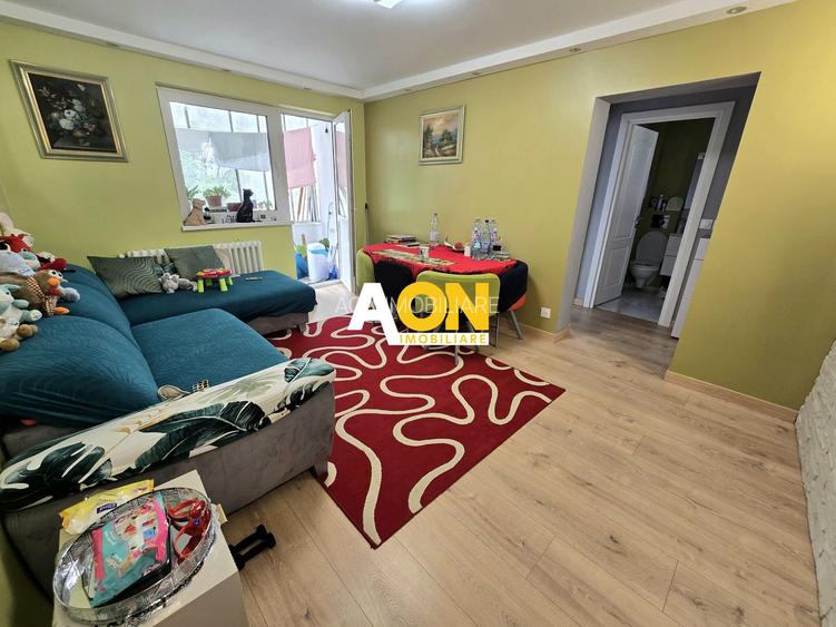 Apartament 3 Camere Complet Renovat si Mobilat, Cetate - 2