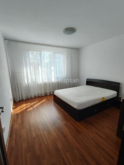 Proprietar - Apartament 2 camere  - et. 2 - Abator / Parcul Feroviarilor - 4