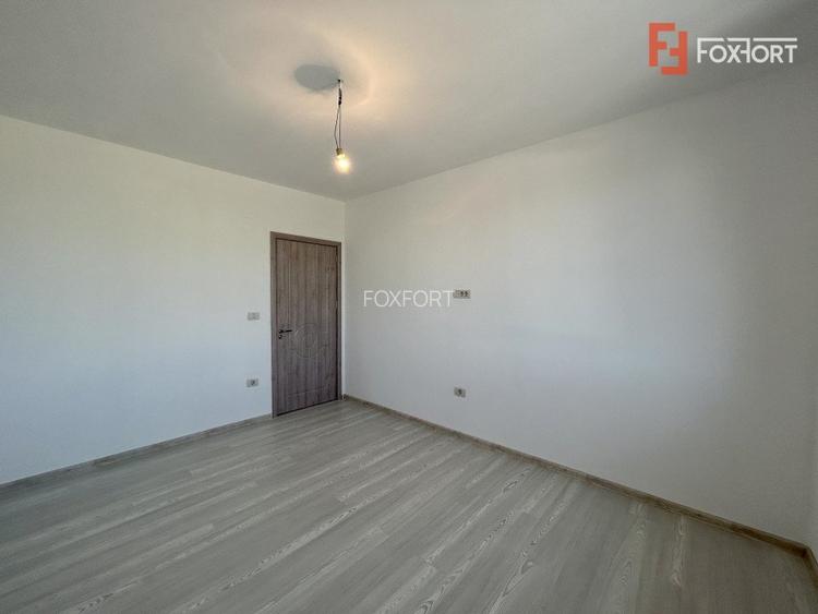 Duplex pe parter 4 camere Ghiroda  - 7