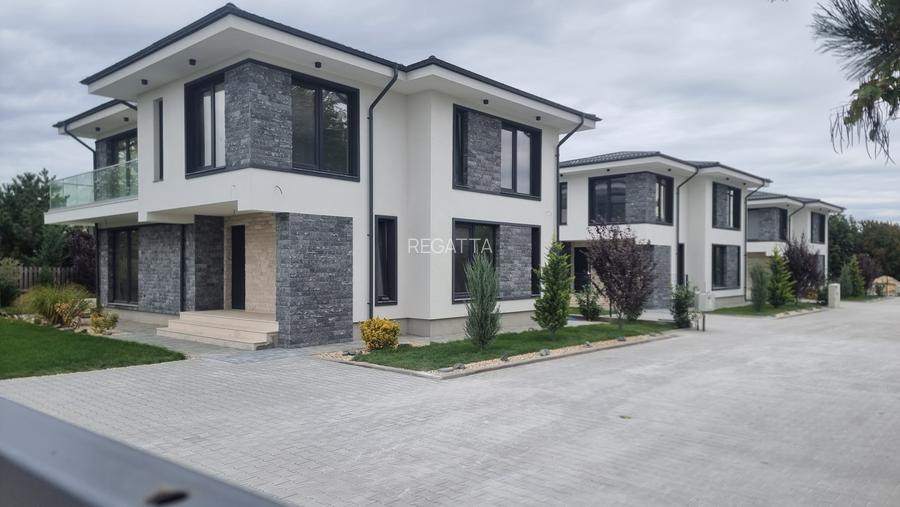 Complex rezidential cu 7 vile langa Laguna Albastra - 40