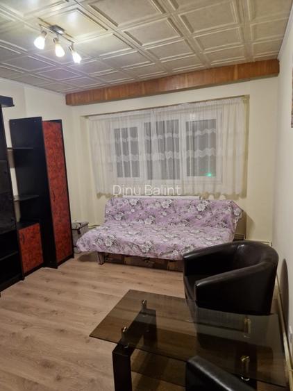 Inchiriez apartament cu 3 camere in zona Boavista - 9