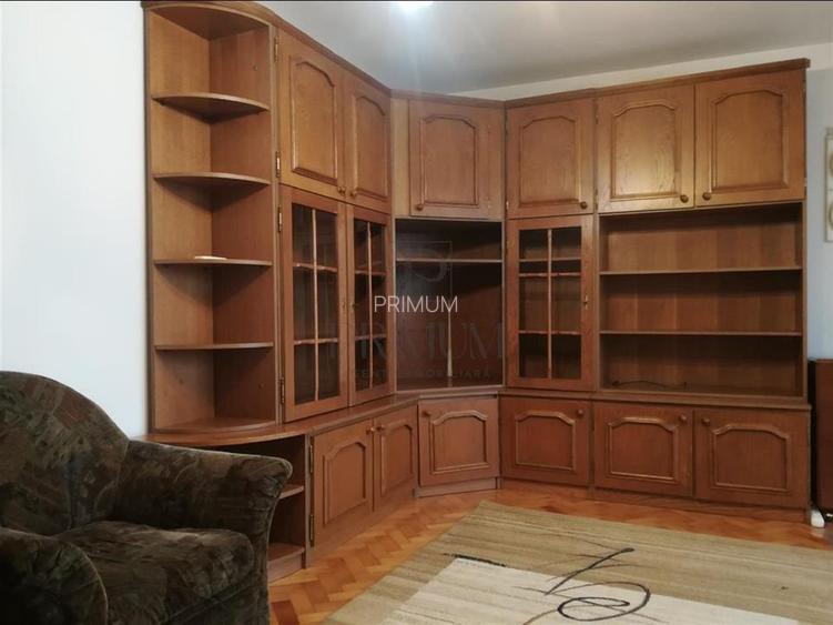 Girocului - 2 Camere - 2 Balcoane - Etaj 1 - Decomandat - Centrala proprie - Blo - 4