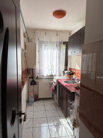 Apartament 2 camere zona Intim, Reșița  - 6