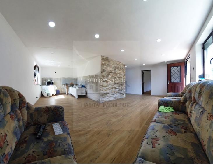 Vilă/Pensiune  turistica de vânzare  - 11