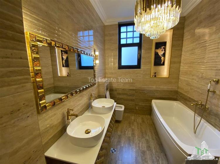 Apartament de vanzare cu 5 camere, imobil consolidat - 11