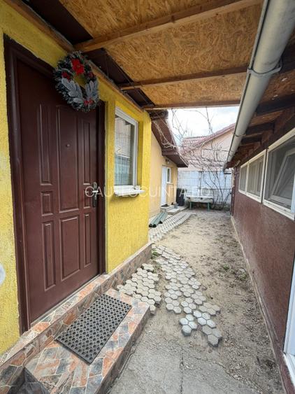 Casa si Teren/ Curte/ Metrou Republica 12' - 17