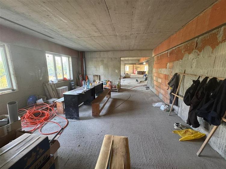 Sp com 277 mp, se poate inchiria si jumatate, bl nou, Lic Unirea - 6