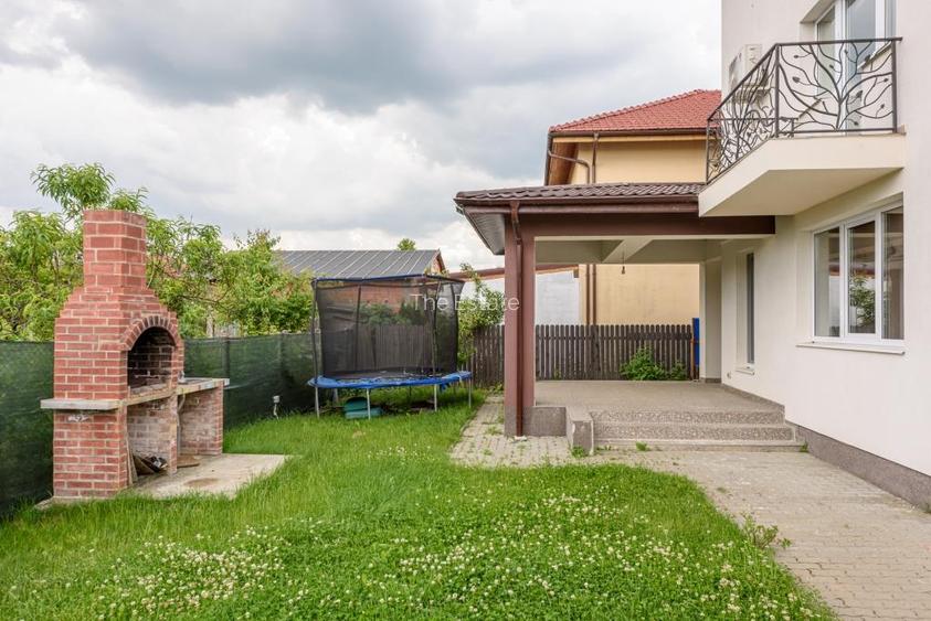 Vilă Spațioasă de Închiriat în Crevedia – Ideală pentru Familie (P+1+M) - 33