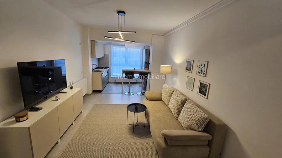 Studio, semidecomandat, 50 mp, balcon, centrala, ac, parcare, Brown Residence - 3