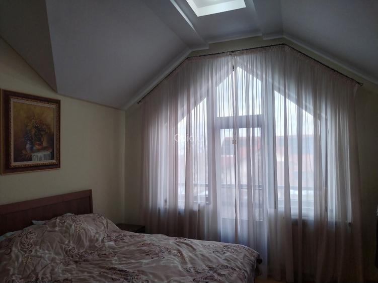 Casa de vânzare în Bucium  - 13