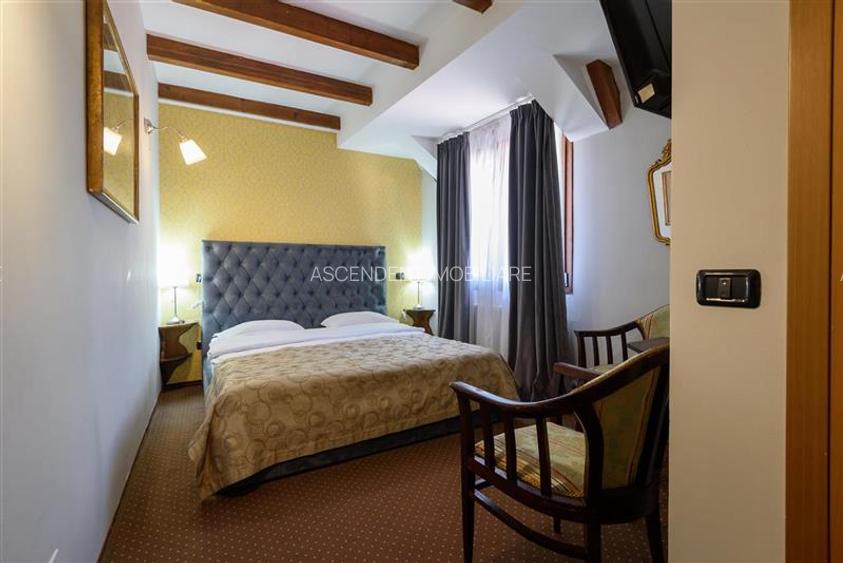 Langa Castelul Bran: Pensiune + restaurant + transfer afacere activa - 24