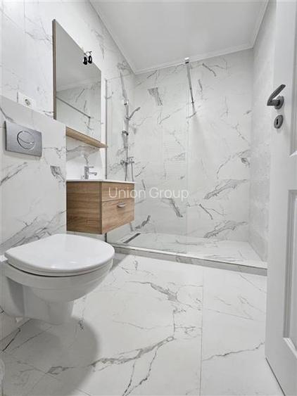 Descoperiti Bijuteria Ascunsa a Marii Negre: Apartament de Lux în Mamaia No - 8