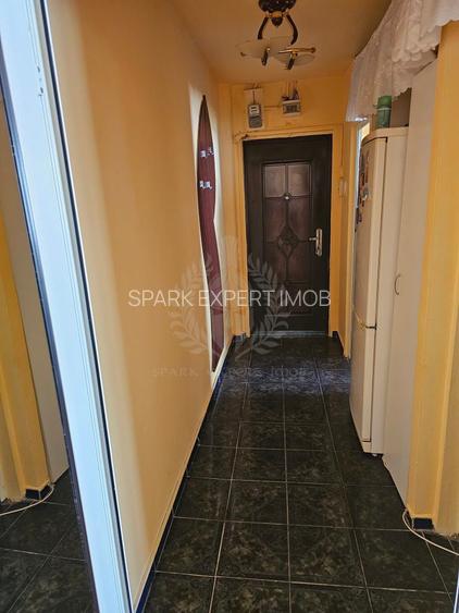 Apartament 2 camere. Plopeni. Zona Centrala - 5