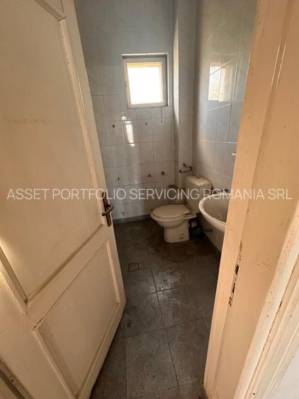spatiu comercial - COMARNIC - 14