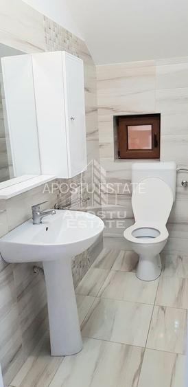 Apartament 3 camere 90 mp zona Saguna - 11